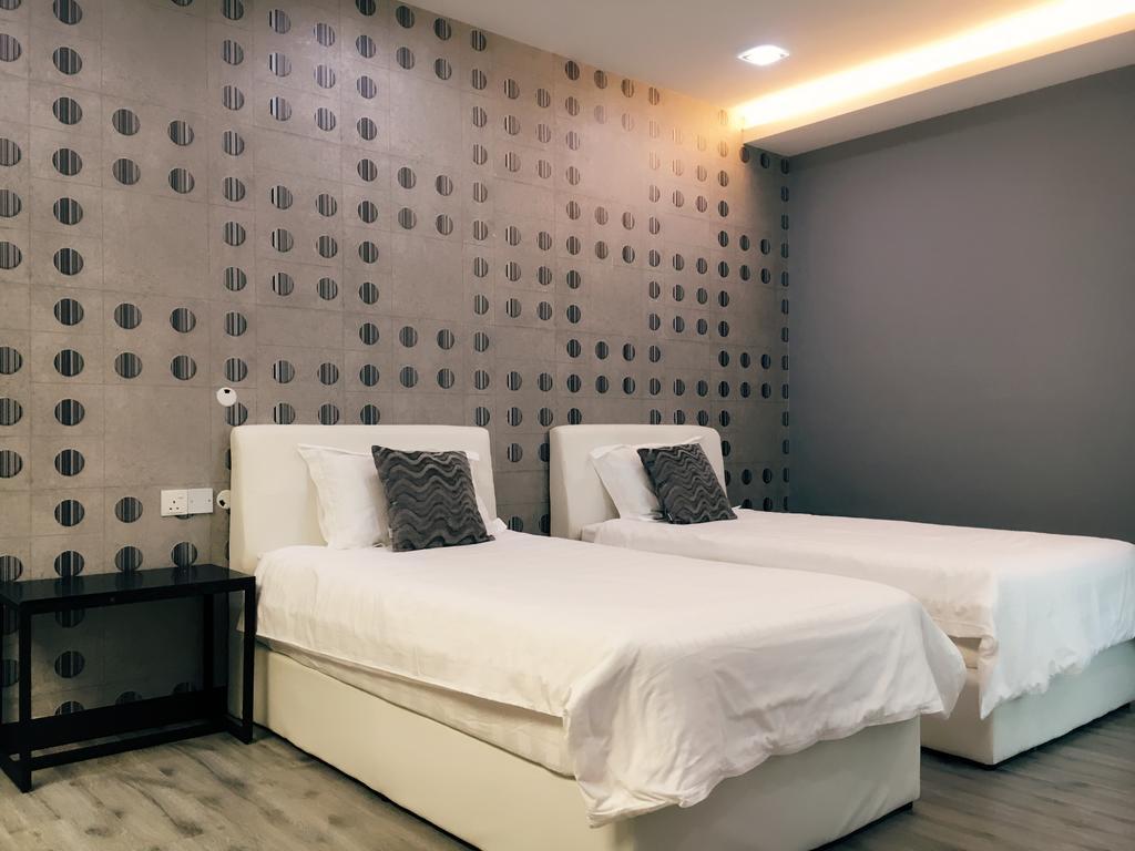 Shamrock Boutique Villa - Stay For 12 Person Batu Feringgi Exteriör bild